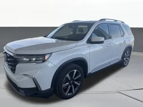 Photos of 2025 Honda Pilot Touring for sale in Tulsa, OK at Jim Norton T-Town Chevrolet