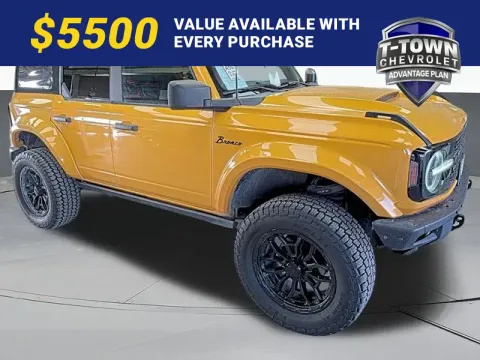 Orange 2022 Ford Bronco Wildtrak for sale in Tulsa, OK