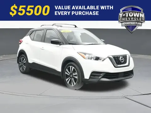 White 2020 Nissan Kicks SV for sale in Tulsa, OK