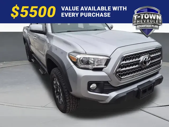 Silver 2017 Toyota Tacoma TRD Off-Road for sale in Tulsa, OK