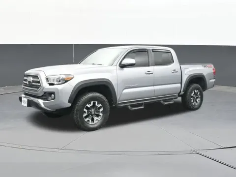More photos of 2017 Toyota Tacoma TRD Off-Road at Jim Norton T-Town Chevrolet, OK