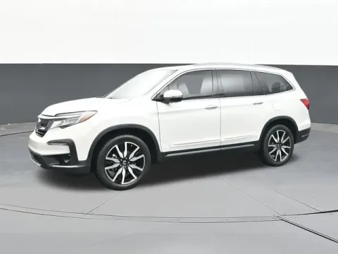 More photos of 2021 Honda Pilot Touring at Jim Norton T-Town Chevrolet, OK