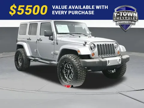 Silver 2013 Jeep Wrangler Unlimited Sahara for sale in Tulsa, OK