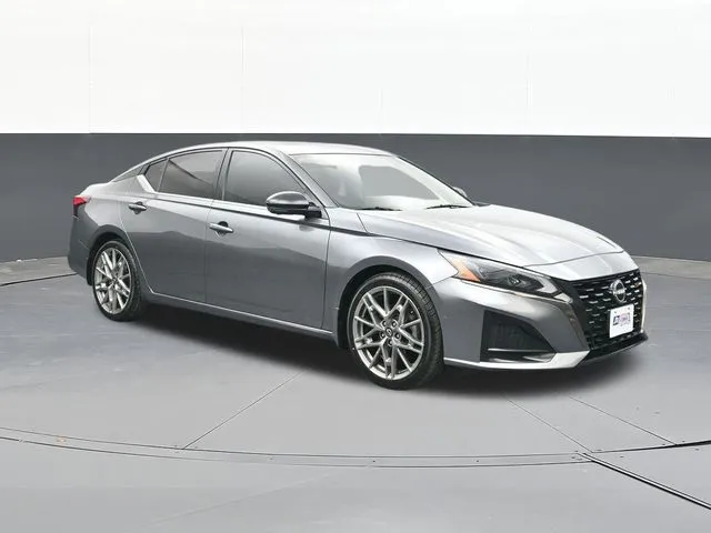 Gray 2023 Nissan Altima 2.0 SR for sale in Tulsa, OK
