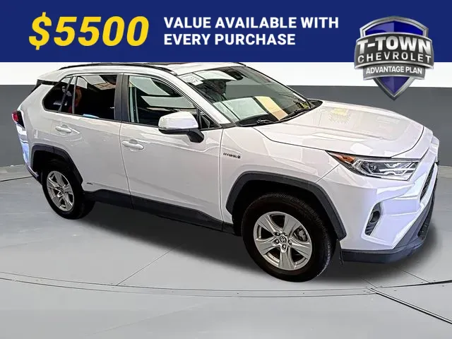 White 2021 Toyota RAV4 Hybrid XLE for sale in Tulsa, OK