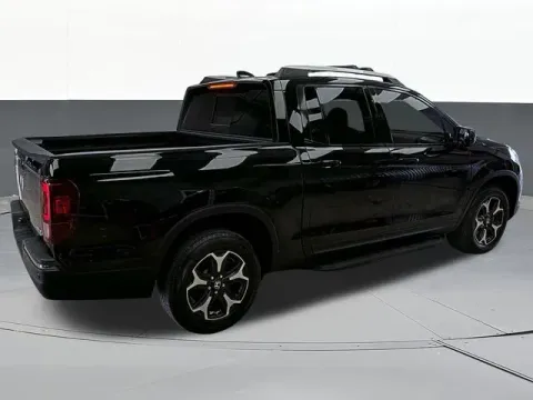 More photos of 2018 Honda Ridgeline Black Edition at Jim Norton T-Town Chevrolet, OK