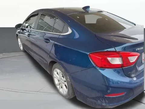 More photos of 2019 Chevrolet Cruze LT at Jim Norton T-Town Chevrolet, OK