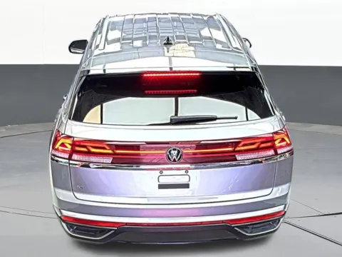 More photos of 2024 Volkswagen Atlas Cross Sport 2.0T SE at Jim Norton T-Town Chevrolet, OK