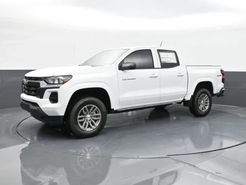 More photos of 2025 Chevrolet Colorado LT at Jim Norton T-Town Chevrolet, OK