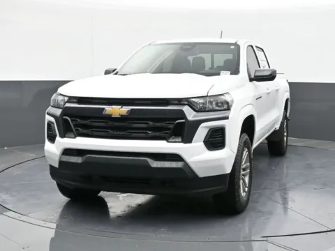 Photos of 2025 Chevrolet Colorado LT for sale in Tulsa, OK at Jim Norton T-Town Chevrolet
