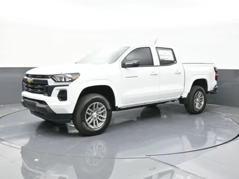 More photos of 2025 Chevrolet Colorado LT at Jim Norton T-Town Chevrolet, OK