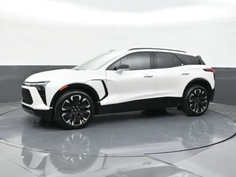 More photos of 2025 Chevrolet Blazer EV RS at Jim Norton T-Town Chevrolet, OK