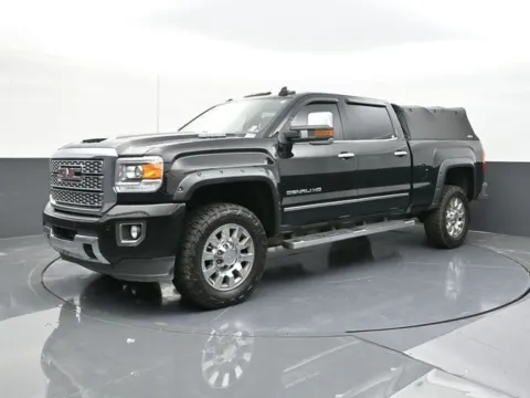 More photos of 2018 GMC Sierra 2500HD Denali at Jim Norton T-Town Chevrolet, OK