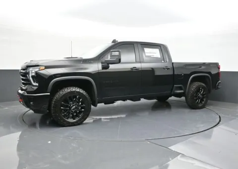 More photos of 2025 Chevrolet Silverado 2500HD LT at Jim Norton T-Town Chevrolet, OK