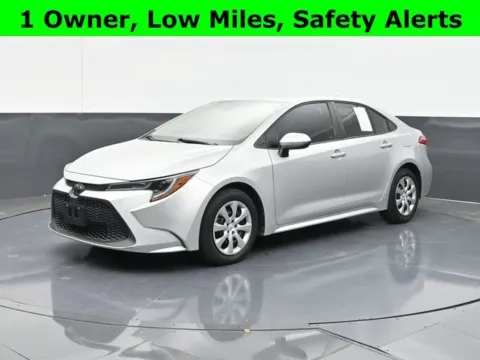 More photos of 2021 Toyota Corolla LE at Jim Norton T-Town Chevrolet, OK