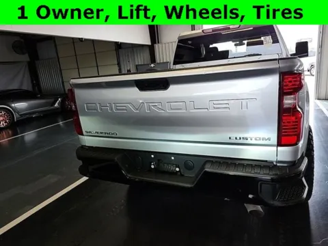 More photos of 2023 Chevrolet Silverado 2500HD Custom at Jim Norton T-Town Chevrolet, OK