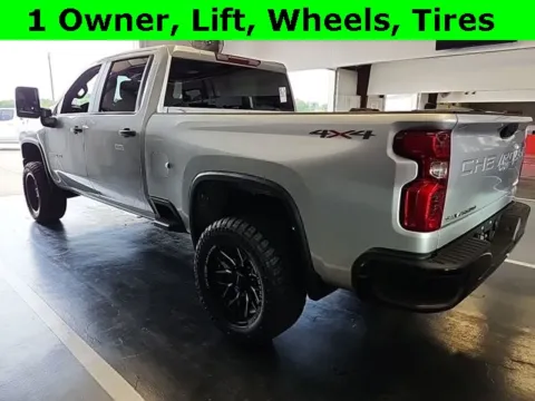 More photos of 2023 Chevrolet Silverado 2500HD Custom at Jim Norton T-Town Chevrolet, OK