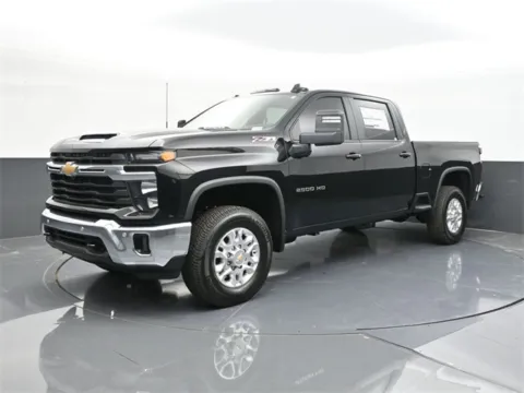 More photos of 2025 Chevrolet Silverado 2500HD LT at Jim Norton T-Town Chevrolet, OK