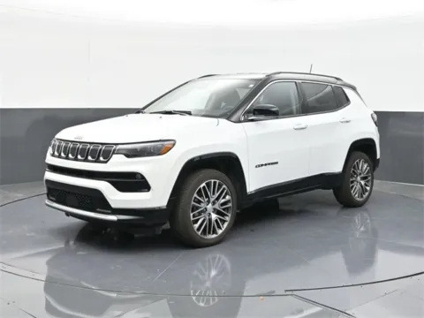 More photos of 2022 Jeep Compass Limited at Jim Norton T-Town Chevrolet, OK