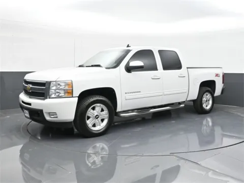 More photos of 2011 Chevrolet Silverado 1500 LTZ at Jim Norton T-Town Chevrolet, OK