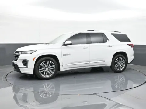 More photos of 2023 Chevrolet Traverse High Country at Jim Norton T-Town Chevrolet, OK