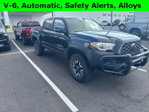 Black 2023 Toyota Tacoma TRD Off-Road for sale in Tulsa, OK