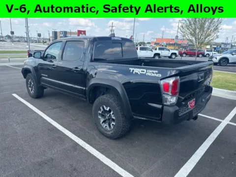 More photos of 2023 Toyota Tacoma TRD Off-Road at Jim Norton T-Town Chevrolet, OK