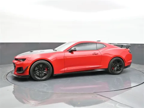 More photos of 2019 Chevrolet Camaro ZL1 at Jim Norton T-Town Chevrolet, OK