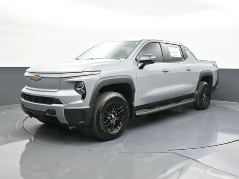 More photos of 2025 Chevrolet Silverado EV LT at Jim Norton T-Town Chevrolet, OK