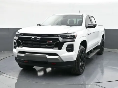 Photos of 2025 Chevrolet Colorado Z71 for sale in Tulsa, OK at Jim Norton T-Town Chevrolet