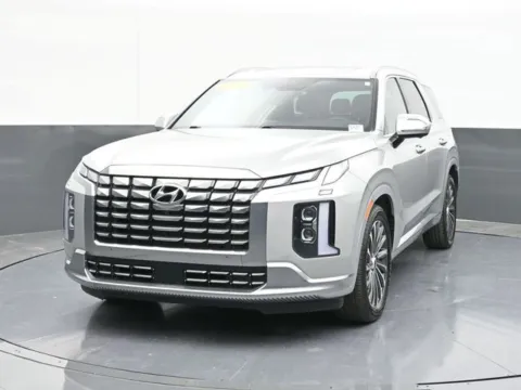 Photos of 2024 Hyundai Palisade Calligraphy for sale in Tulsa, OK at Jim Norton T-Town Chevrolet