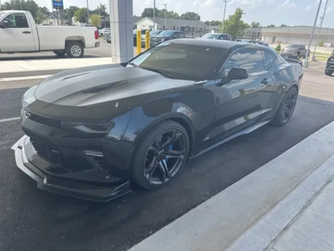 More photos of 2017 Chevrolet Camaro SS at Jim Norton T-Town Chevrolet, OK