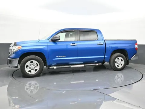 More photos of 2017 Toyota Tundra SR5 at Jim Norton T-Town Chevrolet, OK