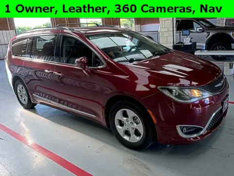 Red 2017 Chrysler Pacifica Touring L Plus for sale in Tulsa, OK