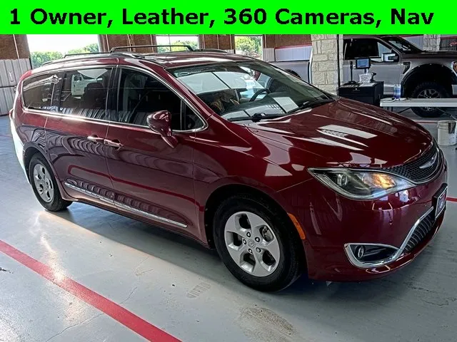 Red 2017 Chrysler Pacifica Touring L Plus for sale in Tulsa, OK