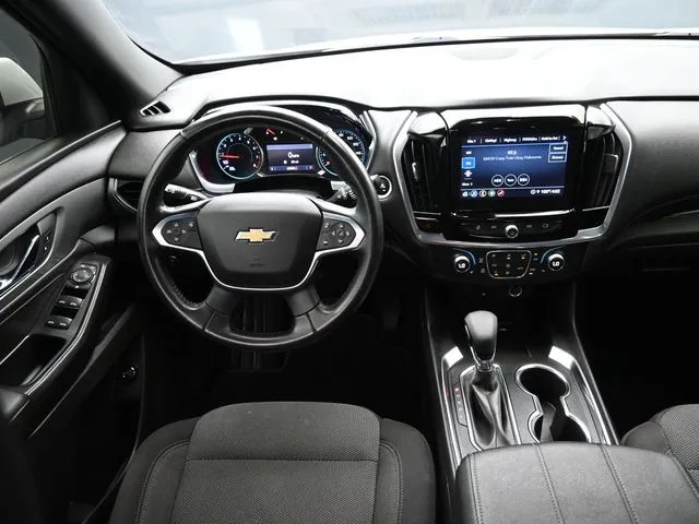 2022 Chevrolet Traverse photo 4