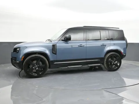 More photos of 2025 Land Rover Defender 110 X-Dynamic SE at Jim Norton T-Town Chevrolet, OK