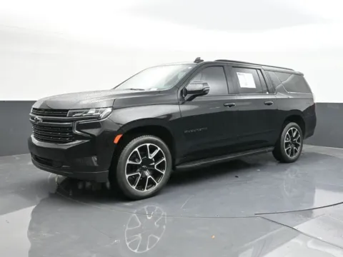 More photos of 2022 Chevrolet Suburban RST at Jim Norton T-Town Chevrolet, OK
