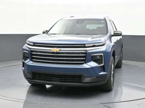 Photos of 2026 Chevrolet Traverse LT for sale in Tulsa, OK at Jim Norton T-Town Chevrolet