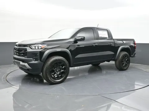 More photos of 2026 Chevrolet Colorado Trail Boss at Jim Norton T-Town Chevrolet, OK