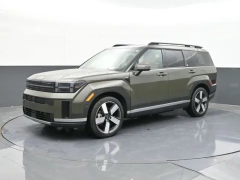 More photos of 2025 Hyundai Santa Fe Hybrid Limited at Jim Norton T-Town Chevrolet, OK