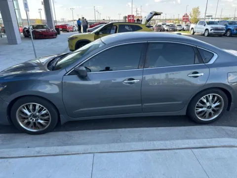 Another view of 2017 Nissan Altima 2.5 SV for sale in Tulsa, OK at Jim Norton T-Town Chevrolet