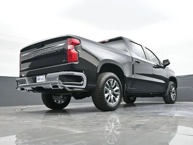2026 Chevrolet Silverado 1500 LT photo 32