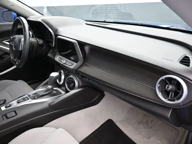 2018 Chevrolet Camaro SS photo 49