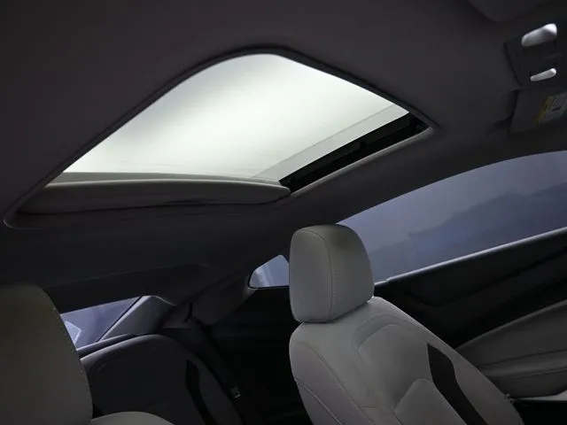 2018 Chevrolet Camaro SS photo 50