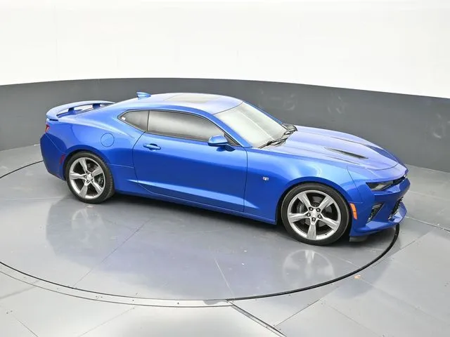 2018 Chevrolet Camaro SS photo 18
