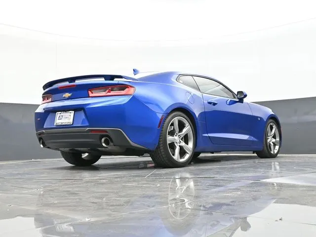 2018 Chevrolet Camaro SS photo 13