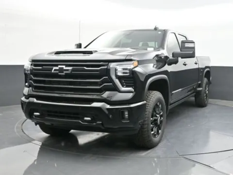 More photos of 2025 Chevrolet Silverado 2500HD High Country at Jim Norton T-Town Chevrolet, OK