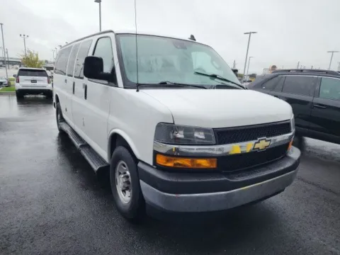 White 2020 Chevrolet Express 3500 LT for sale in Tulsa, OK