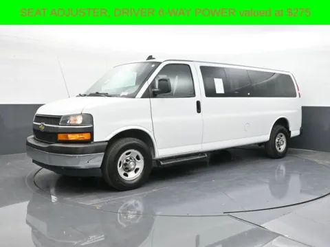 More photos of 2020 Chevrolet Express 3500 LT at Jim Norton T-Town Chevrolet, OK